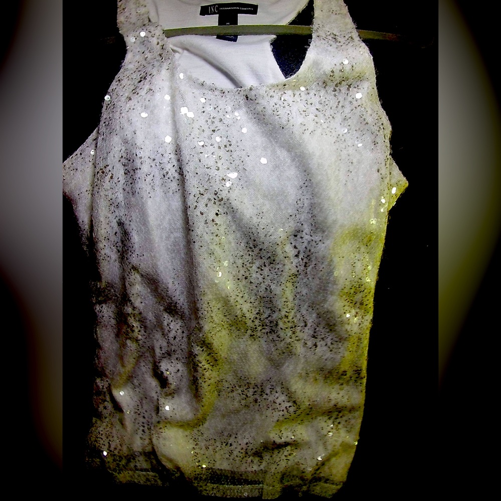 White international concepts shirt, never worn